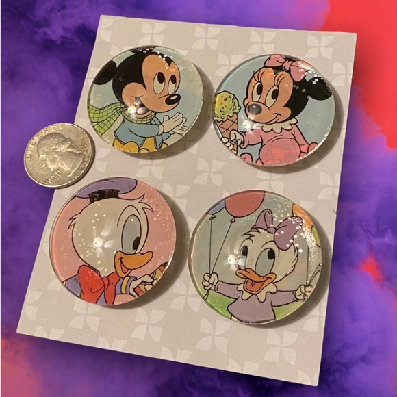 Set/4 𝑯𝒂𝒏𝒅𝒎𝒂𝒅𝒆 Disney Baby Magnets Cabochons Gift! - Picture 2 of 16